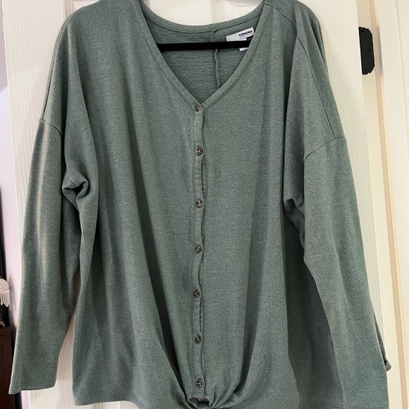 Sonoma Tops - Plus size maternity top